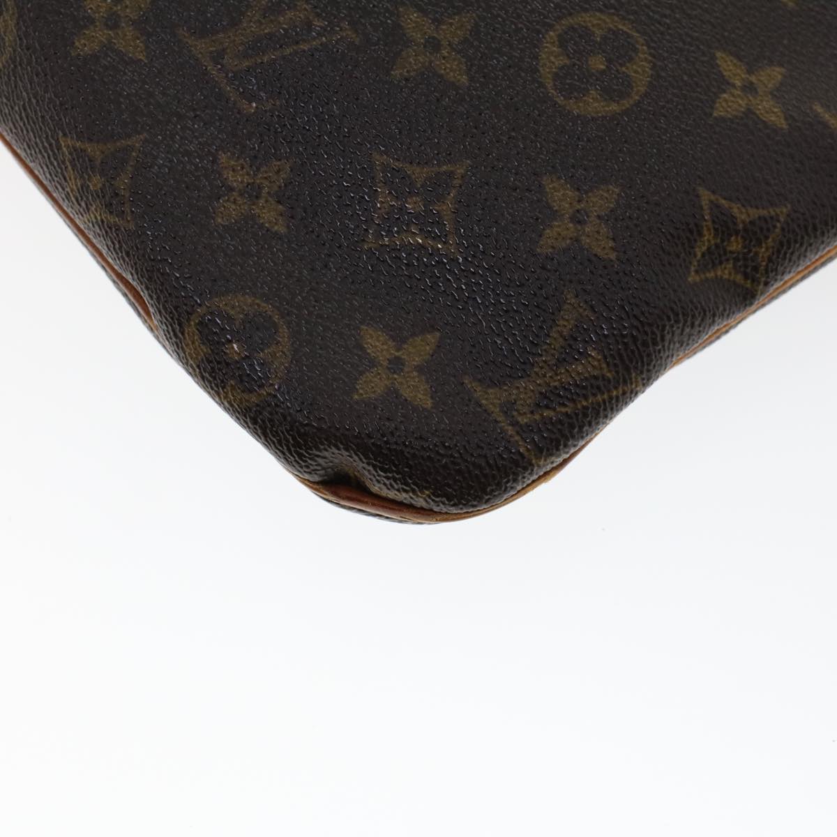 LOUIS VUITTON Monogram Pochette Bosphore Shoulder Bag M40044 LV rd5299