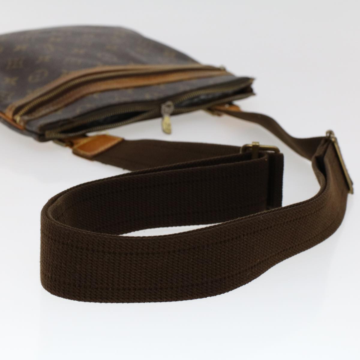LOUIS VUITTON Monogram Pochette Bosphore Shoulder Bag M40044 LV rd5299