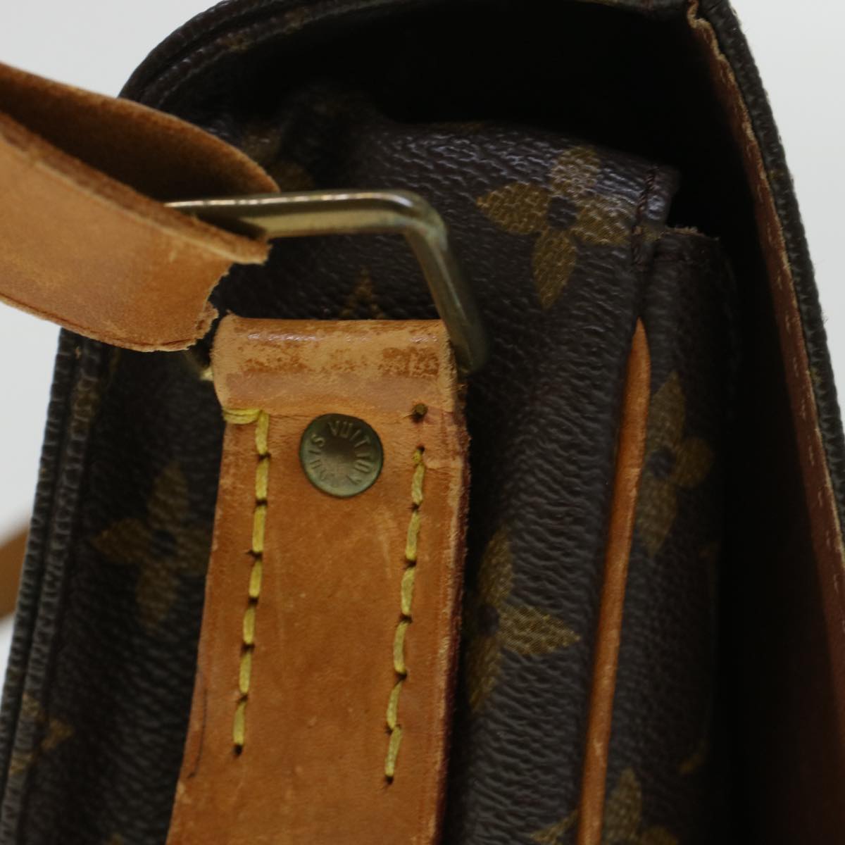 LOUIS VUITTON Monogram Cartouchiere MM Shoulder Bag M51253 LV rd5313