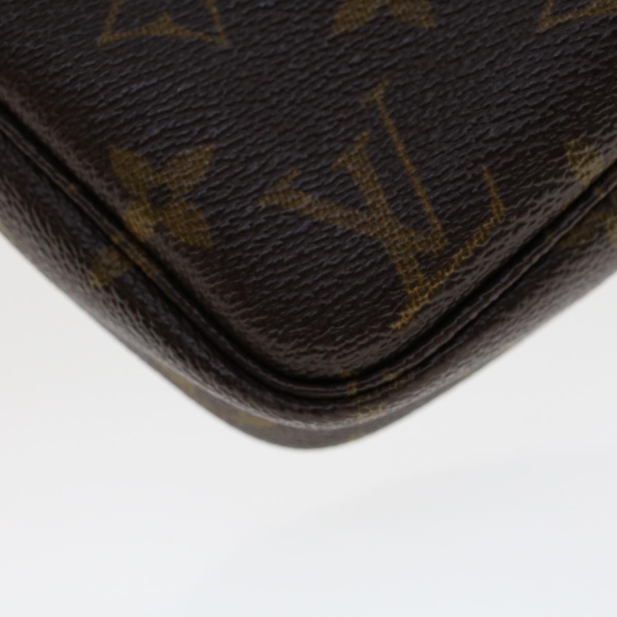 LOUIS VUITTON Monogram Pochette Accessoires Pouch M51980 LV rd5317