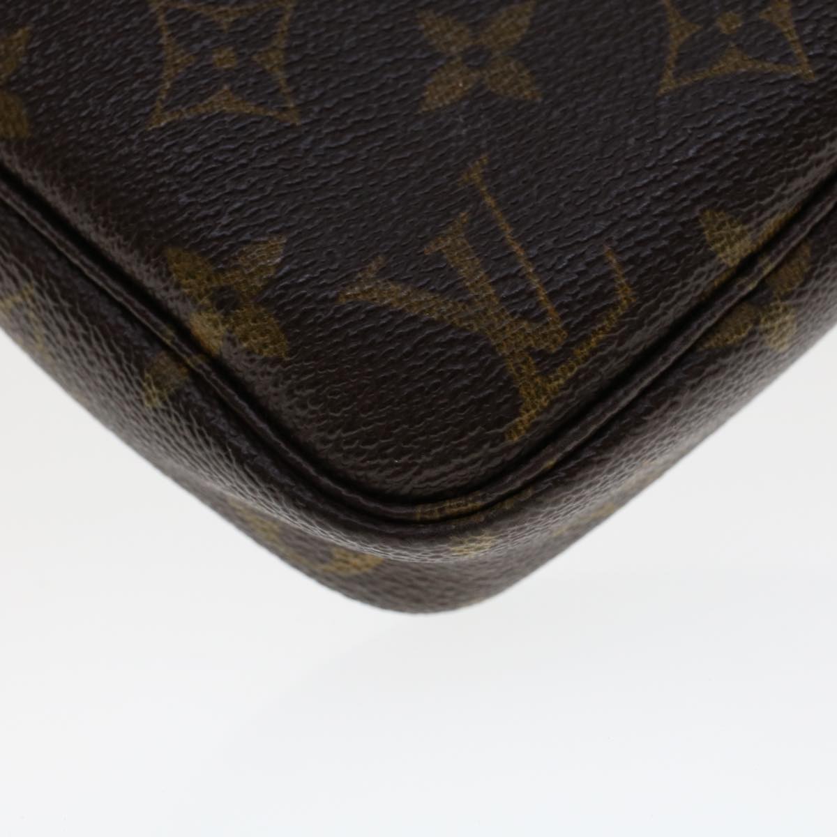 LOUIS VUITTON Monogram Pochette Accessoires Pouch M51980 LV rd5317
