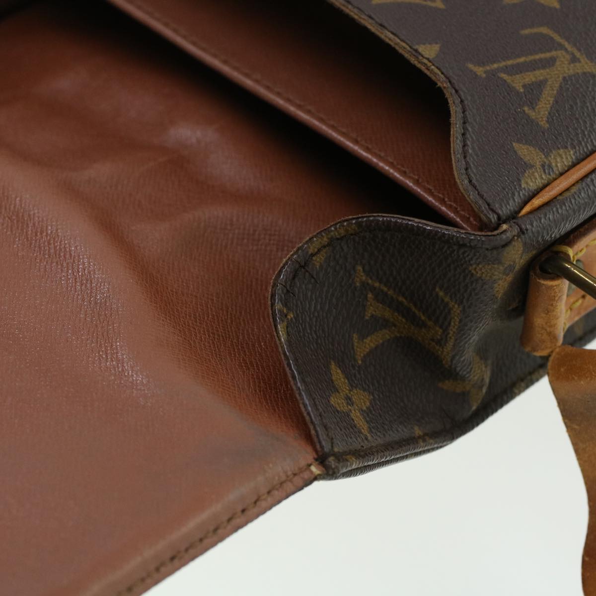 LOUIS VUITTON Monogram Cartouchiere MM Shoulder Bag M51253 LV rd5322