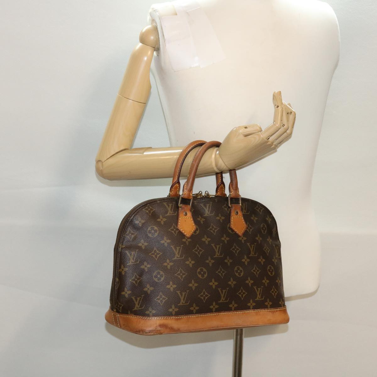 LOUIS VUITTON Monogram Alma Hand Bag M51130 LV rd5328