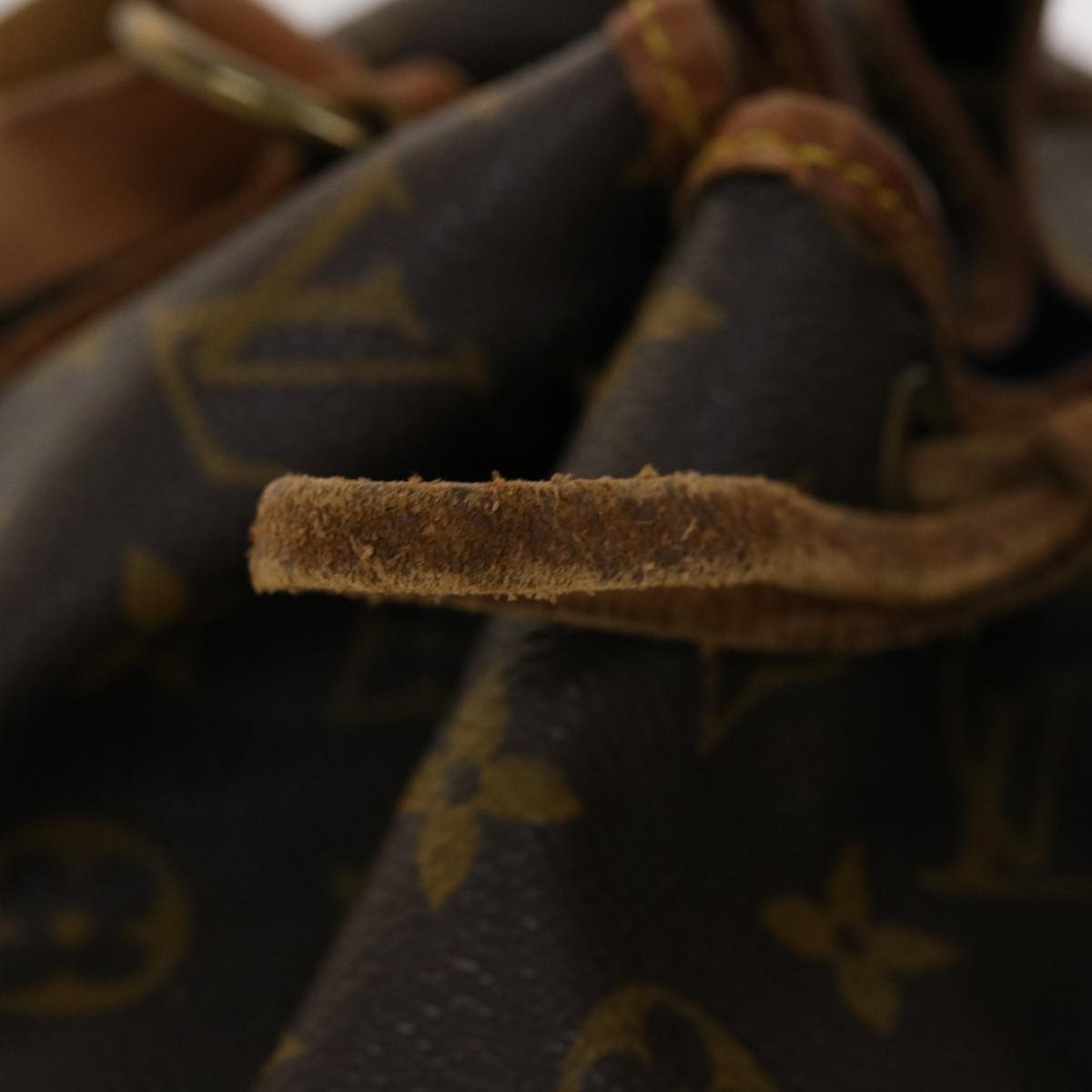 LOUIS VUITTON Monogram Petit Noe Shoulder Bag M42226 LV rd5333