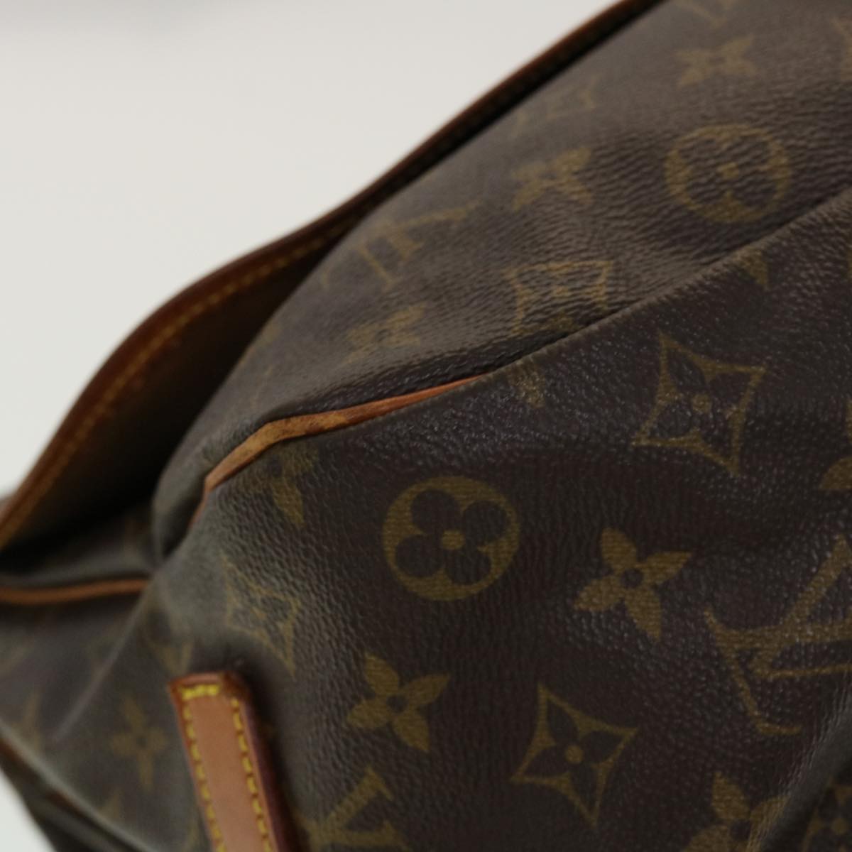 LOUIS VUITTON Monogram Saumur 35 Shoulder Bag M42254 LV rd5334