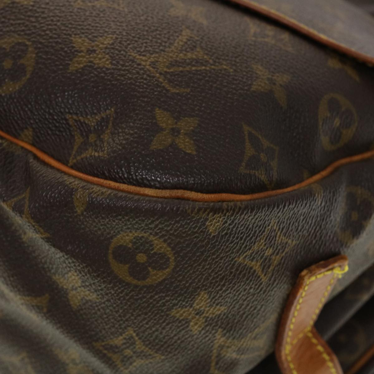 LOUIS VUITTON Monogram Saumur 35 Shoulder Bag M42254 LV rd5334