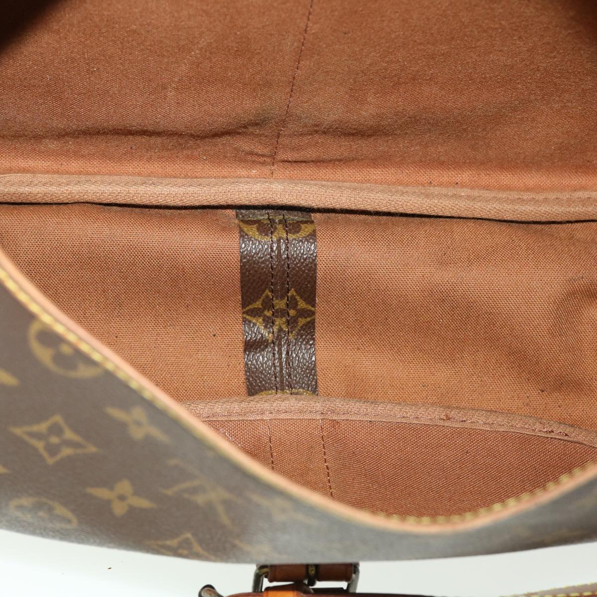 LOUIS VUITTON Monogram Saumur 35 Shoulder Bag M42254 LV rd5334