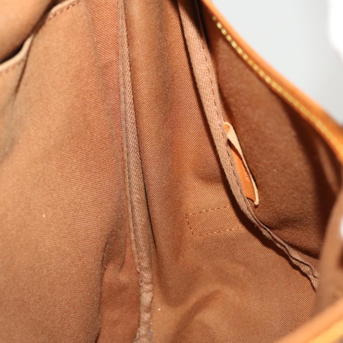 LOUIS VUITTON Monogram Saumur 35 Shoulder Bag M42254 LV rd5334