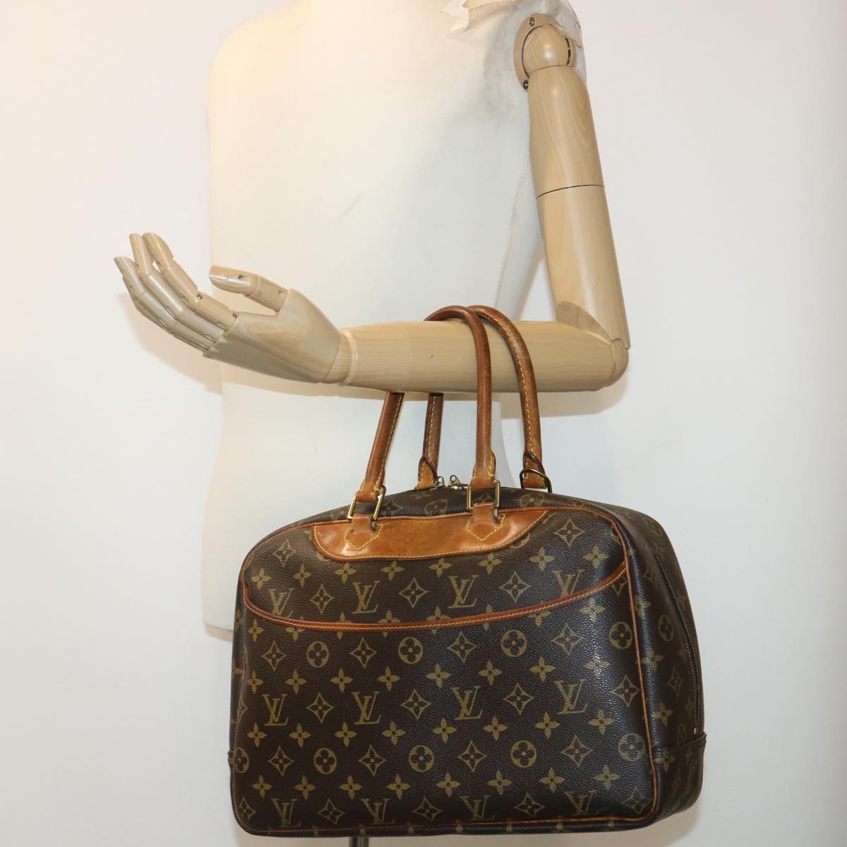 LOUIS VUITTON Monogram Deauville Hand Bag M47270 LV rd5348
