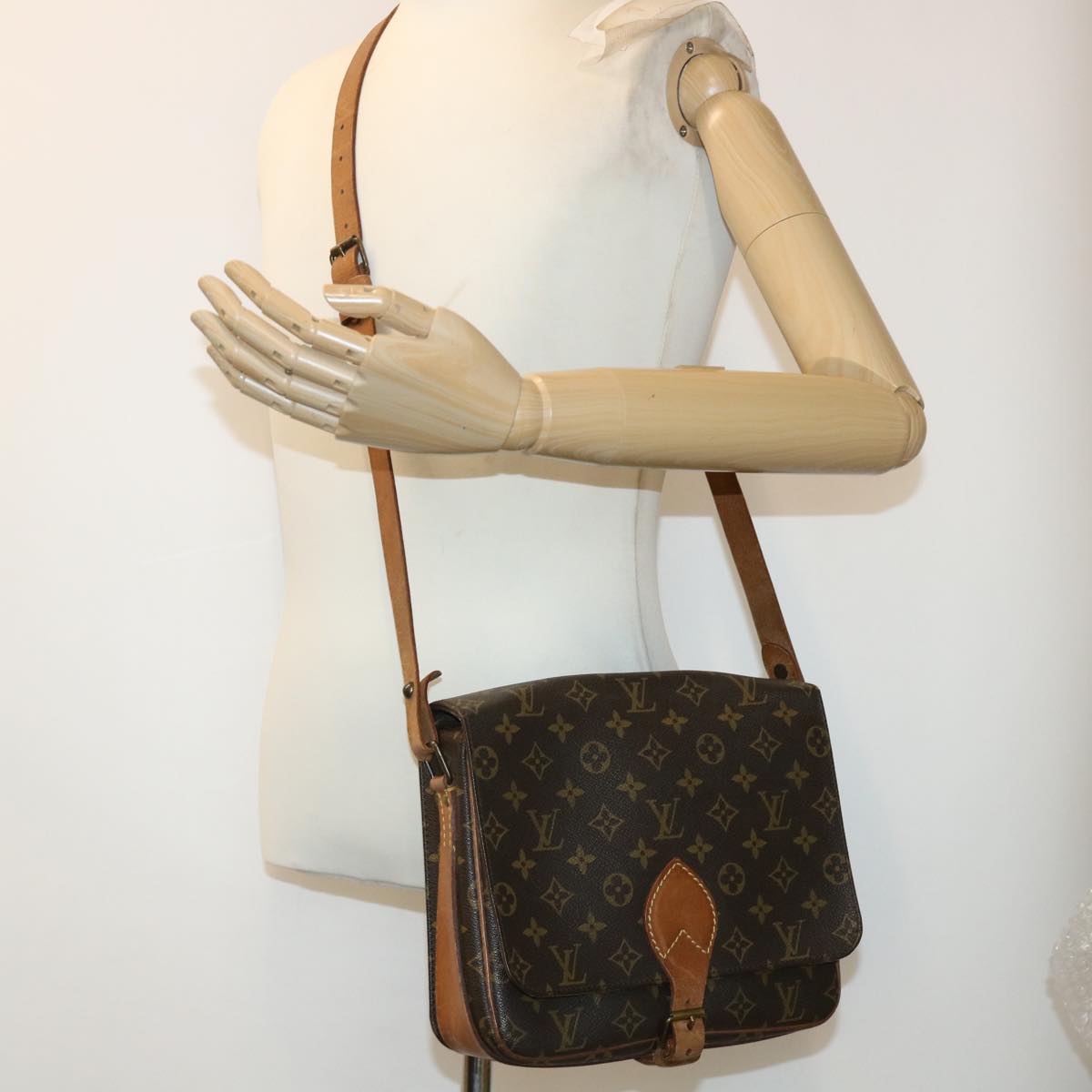LOUIS VUITTON Monogram Cartouchiere GM Shoulder Bag M51252 LV rd5357