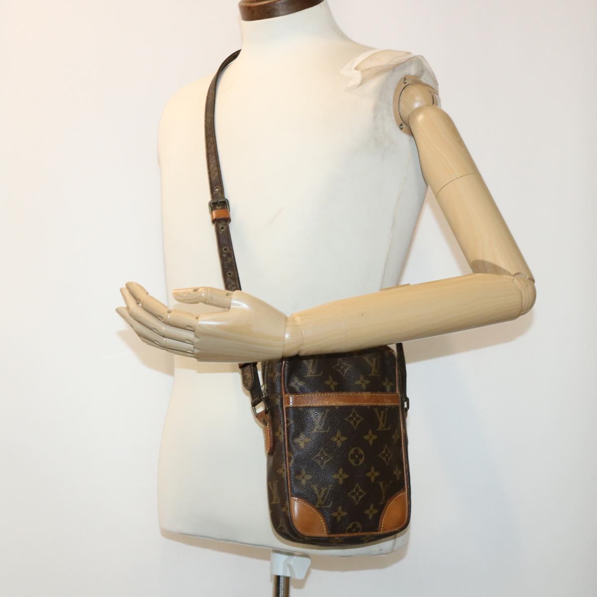 LOUIS VUITTON Monogram Danube Shoulder Bag M45266 LV rd5361