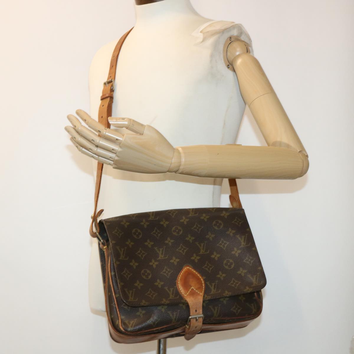 LOUIS VUITTON Monogram Cartouchiere GM Shoulder Bag Vintage M51252 rd5366