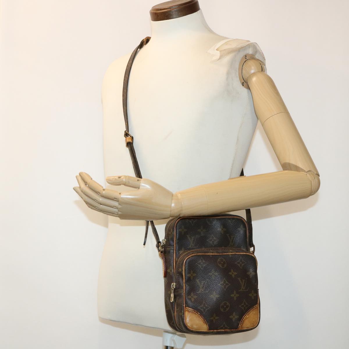 LOUIS VUITTON Monogram Amazon Shoulder Bag M45236 LV rd5380
