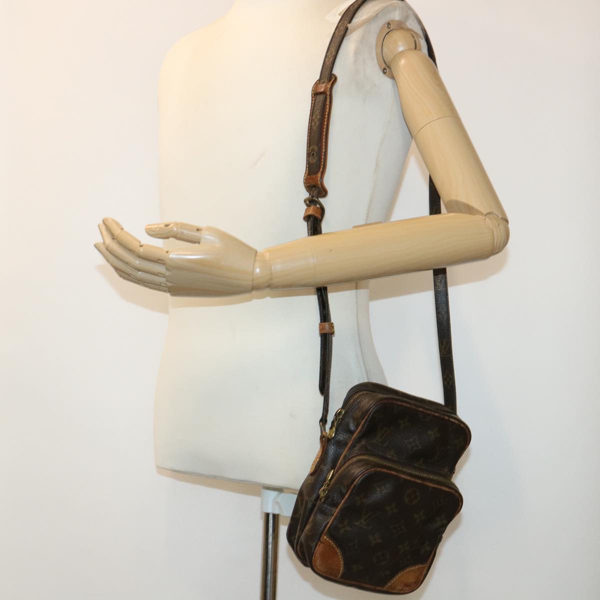 LOUIS VUITTON Monogram Amazon Shoulder Bag M45236 LV rd5387