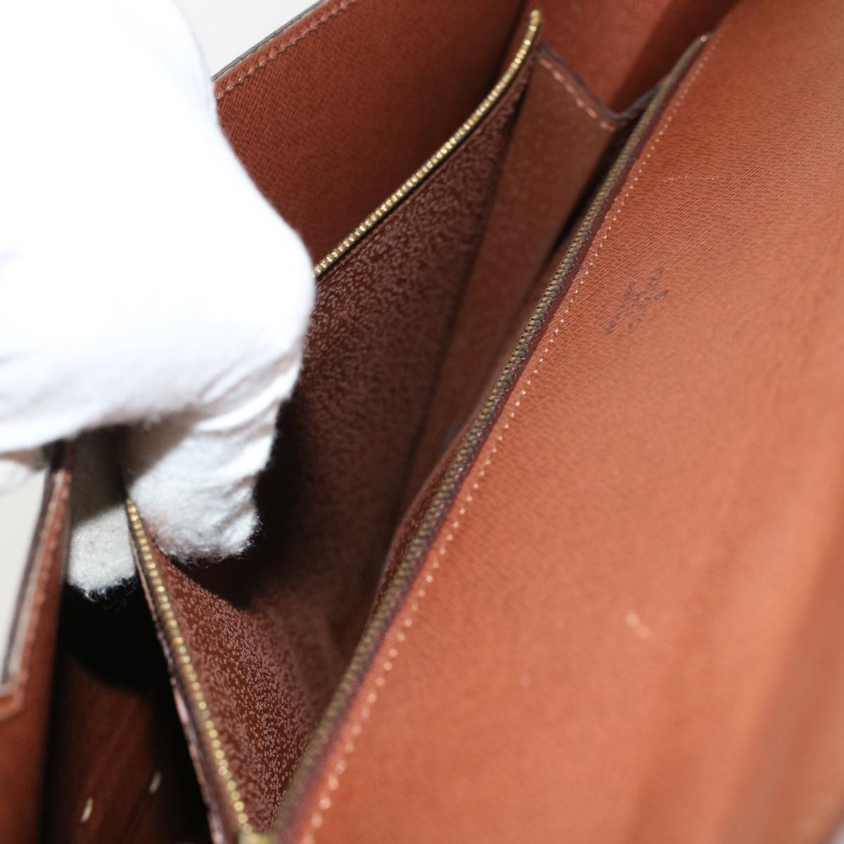 LOUIS VUITTON Monogram Porte Documents Bandouliere Bag 2way M53338 rd5556