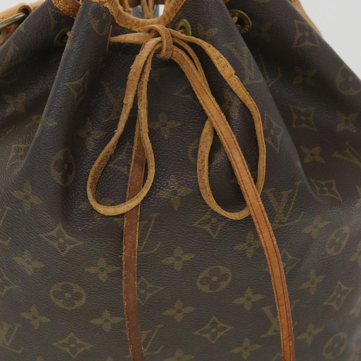LOUIS VUITTON Monogram Noe Shoulder Bag M42224 LV rh077