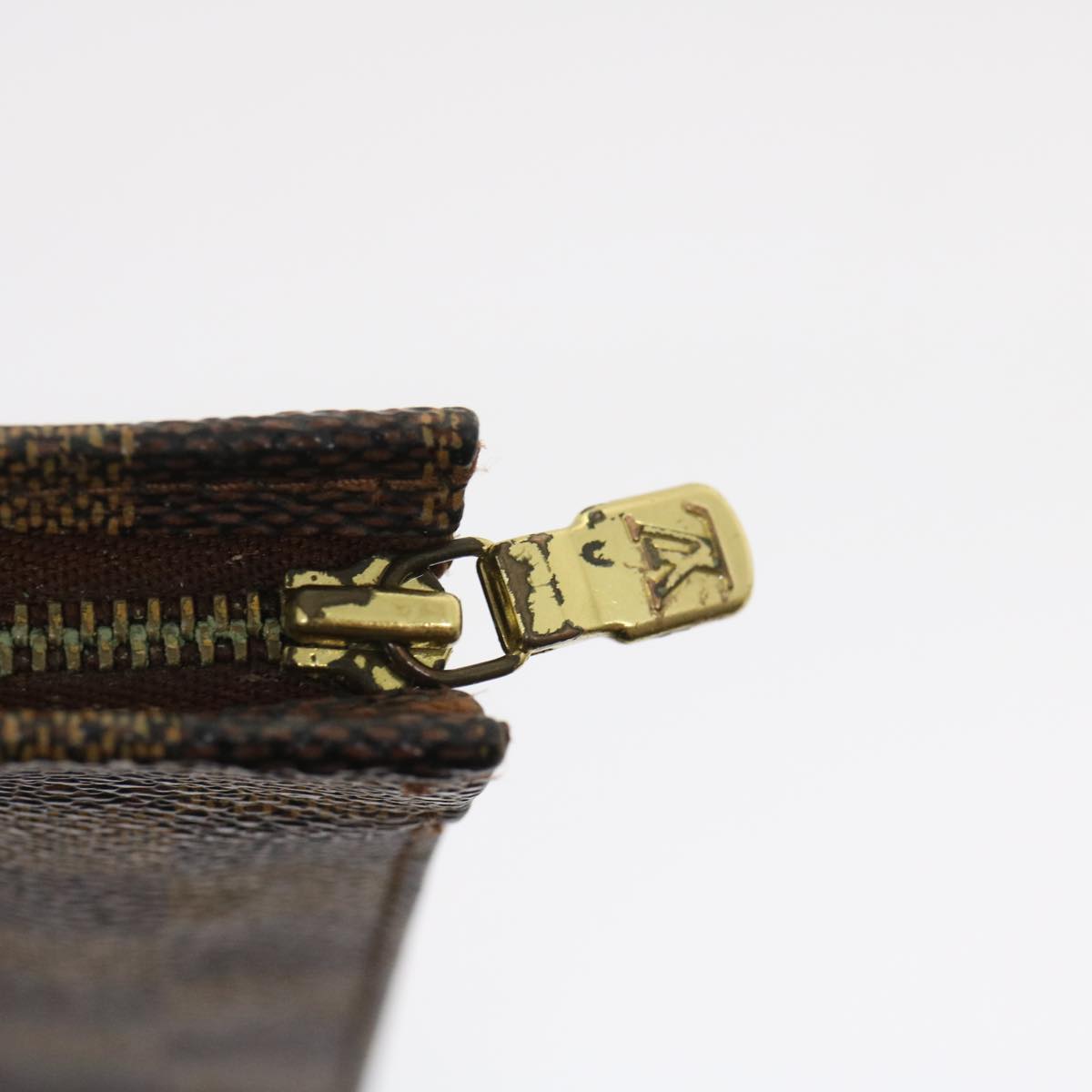 LOUIS VUITTON Damier Ebene Poche Toilette 26 Pouch N47543 LV ro348