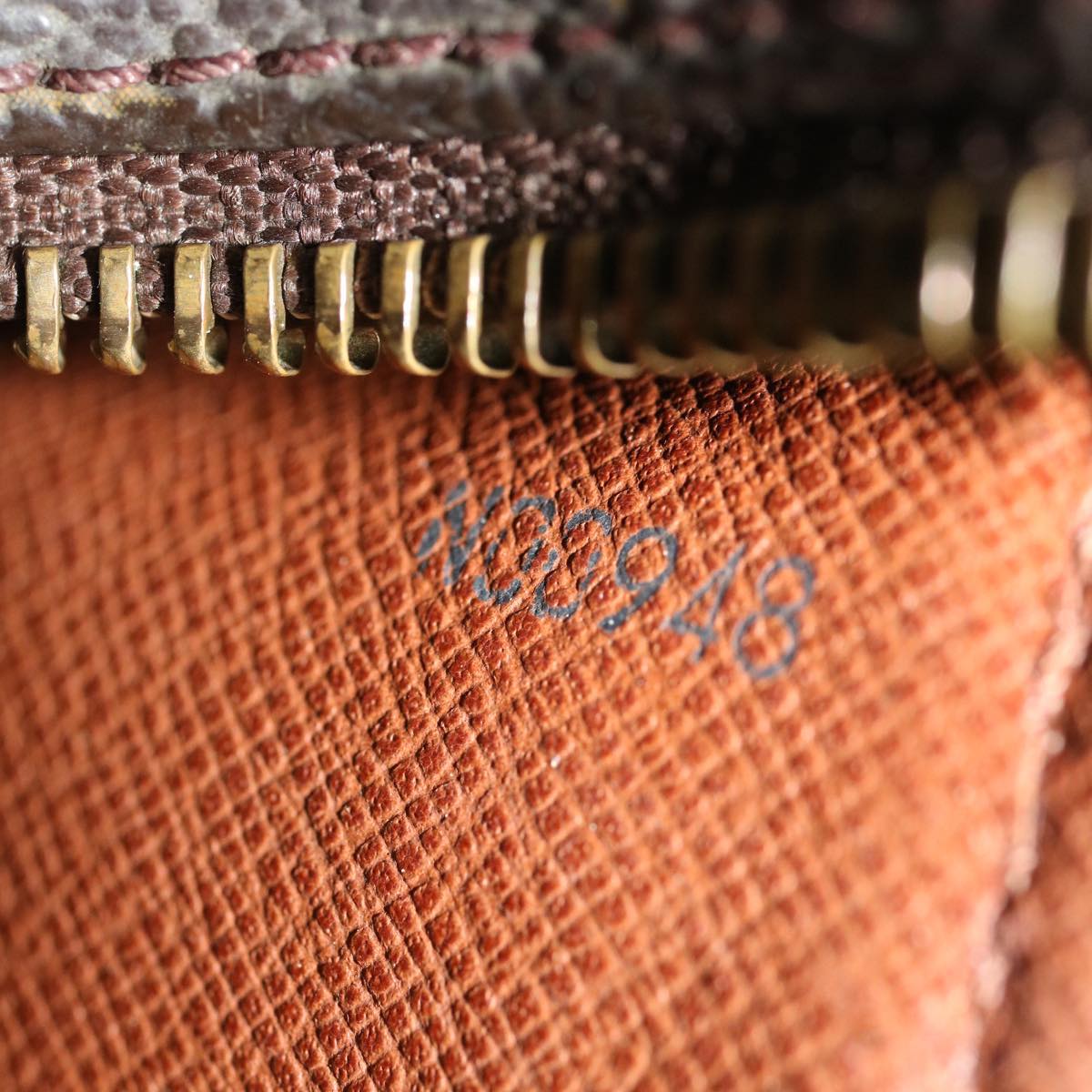 LOUIS VUITTON Monogram Papillon 30 Hand Bag Vintage M51365 LV ro349