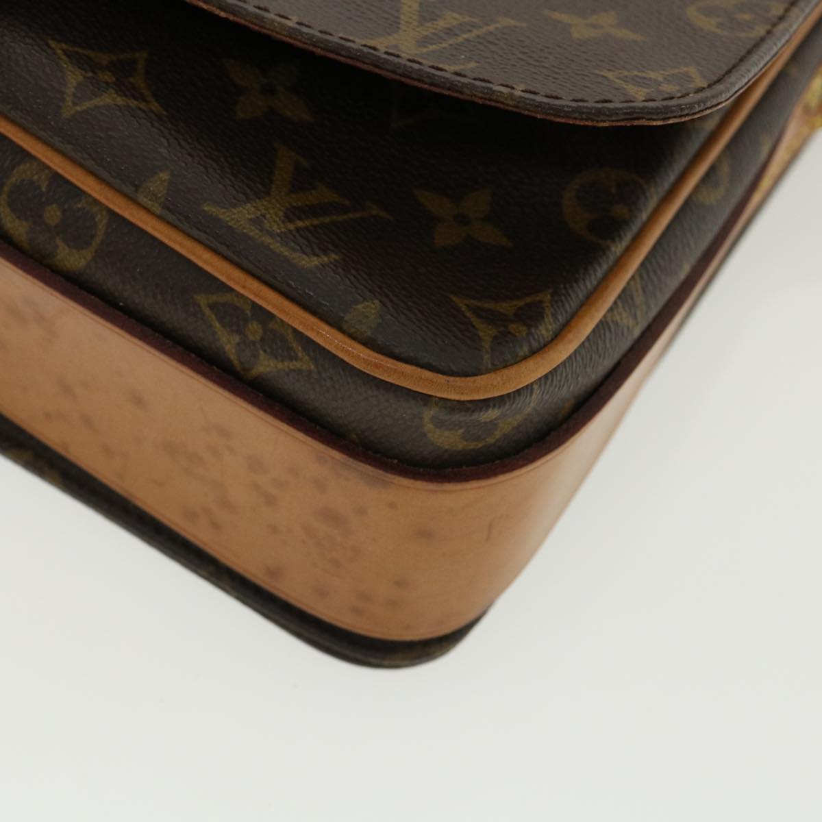 LOUIS VUITTON Monogram Cartouchiere GM Shoulder Bag M51252 LV ro426