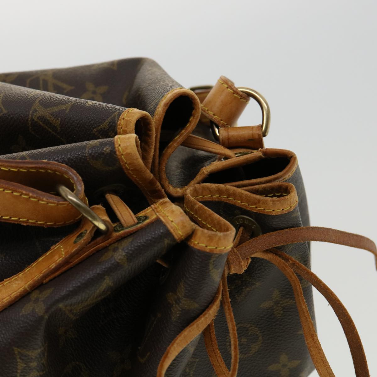 LOUIS VUITTON Monogram Noe Shoulder Bag M42224 LV ro444