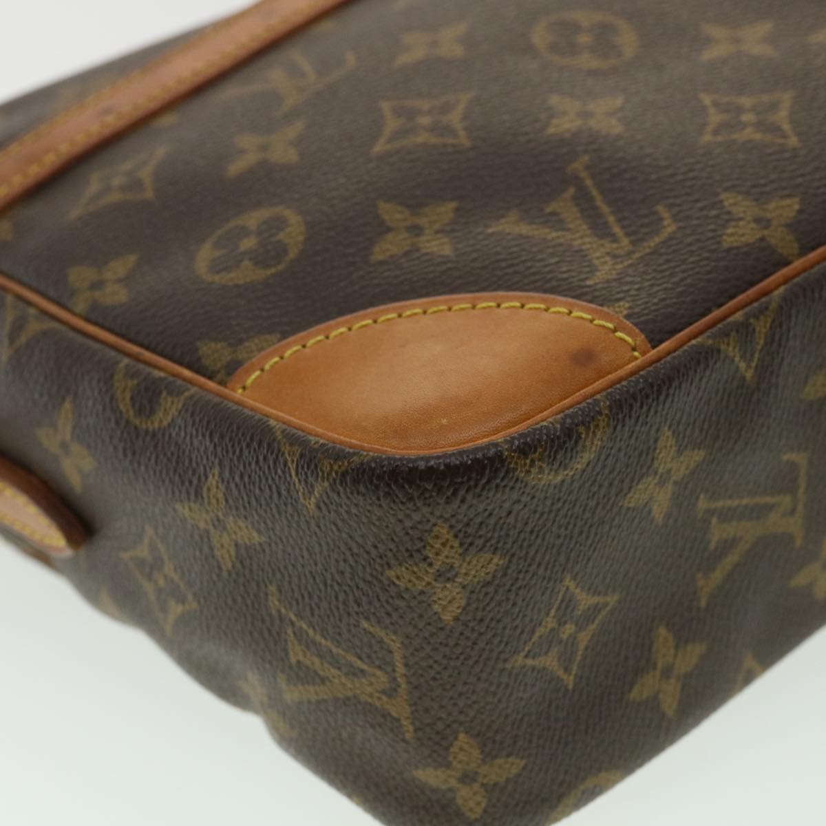 LOUIS VUITTON Monogram Trocadero 30 Shoulder Bag M51272 LV ro644