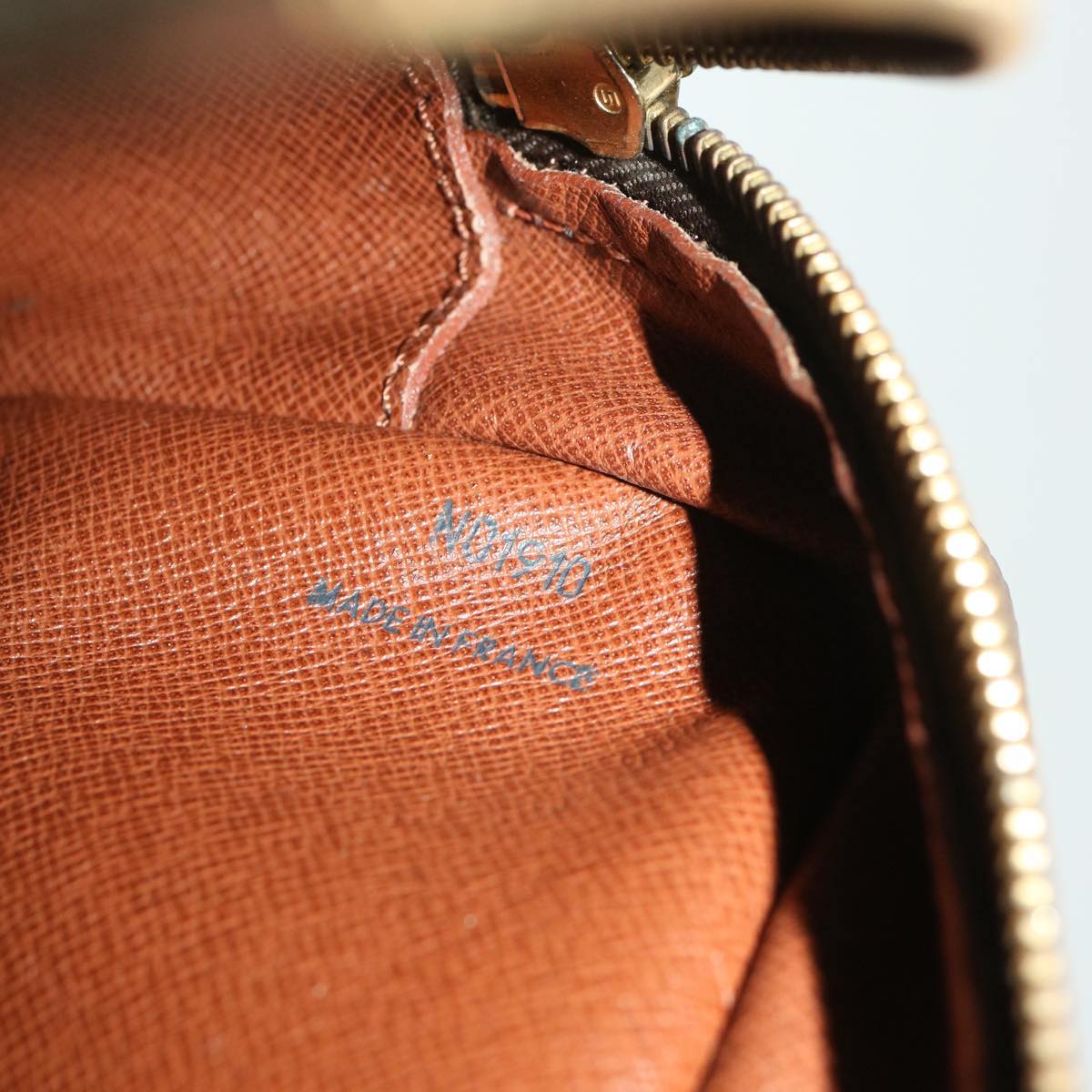 LOUIS VUITTON Monogram Trocadero 30 Shoulder Bag M51272 LV ro644