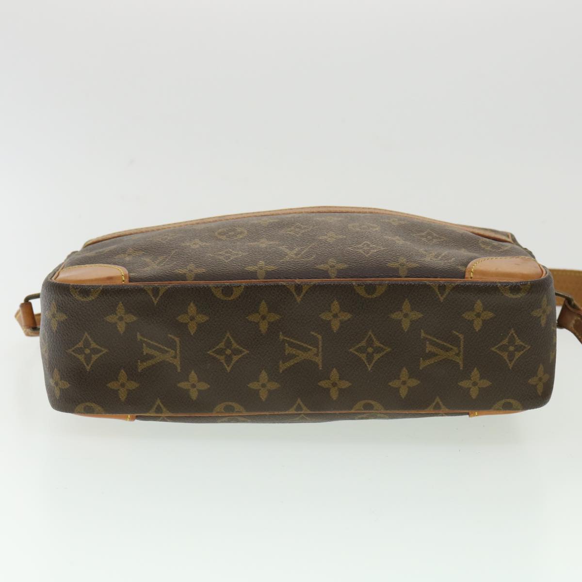 LOUIS VUITTON Monogram Trocadero 30 Shoulder Bag M51272 LV ro644
