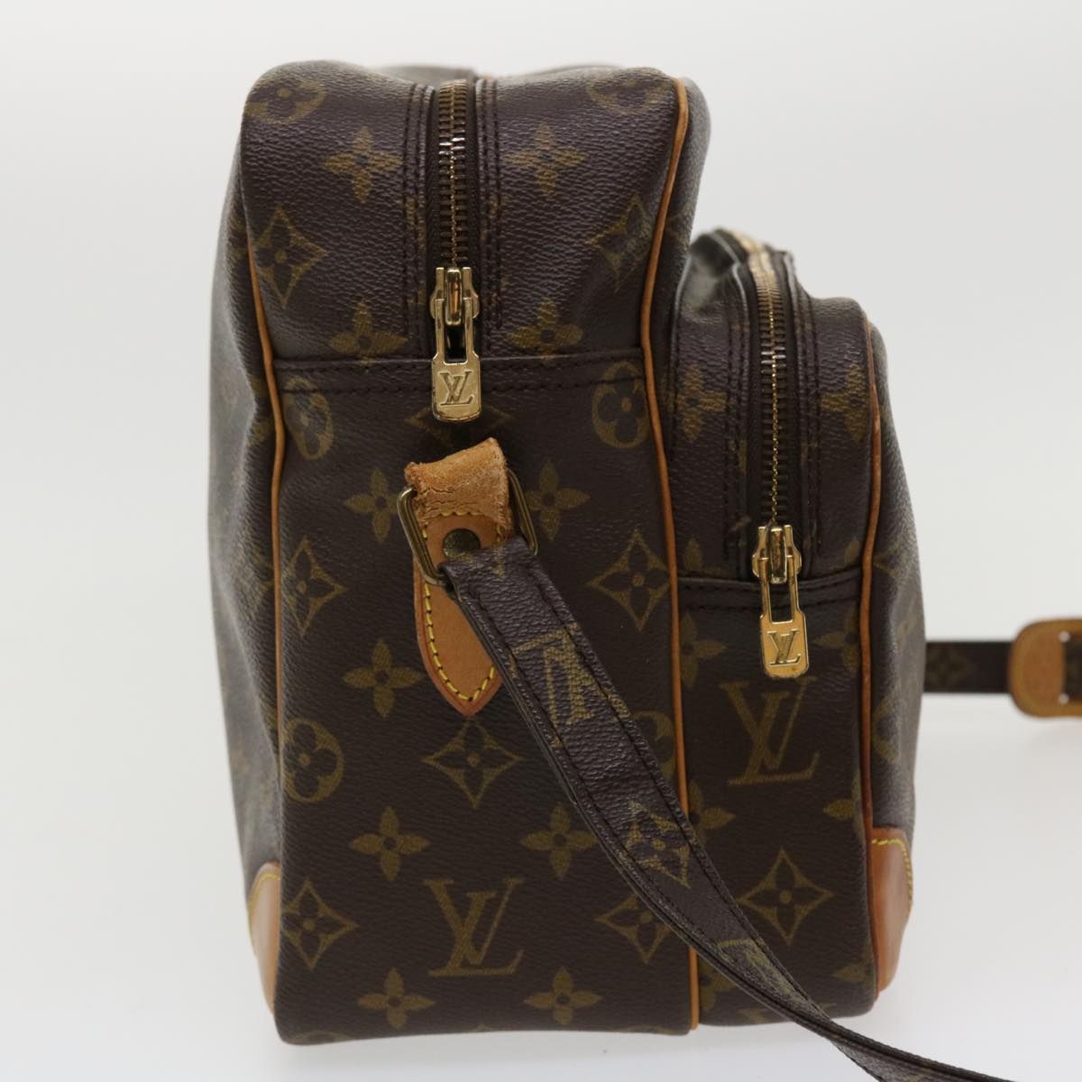 LOUIS VUITTON Monogram Nile GM Shoulder Bag M45242 LV ro776