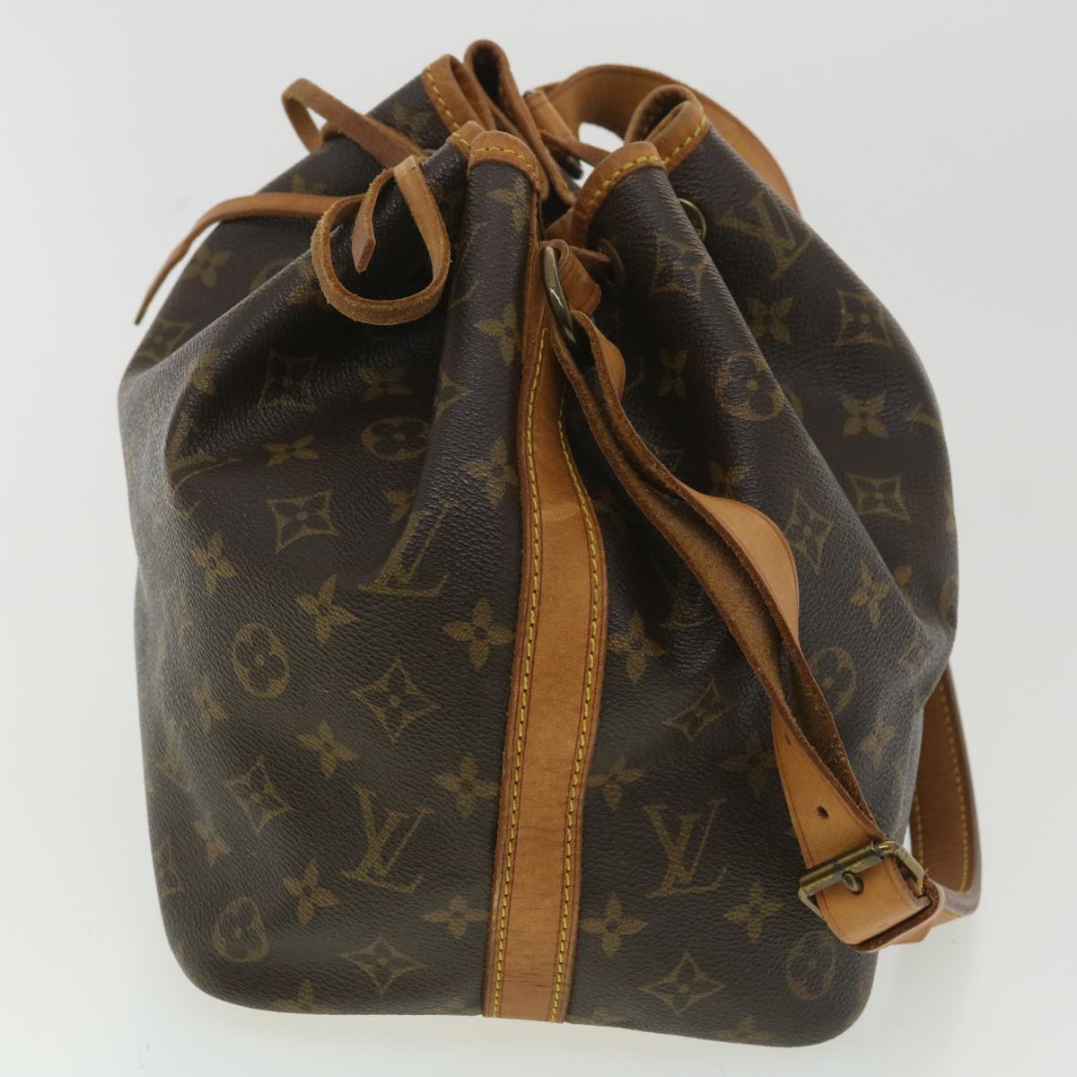 LOUIS VUITTON Monogram Petit Noe Shoulder Bag M42226 LV ro798