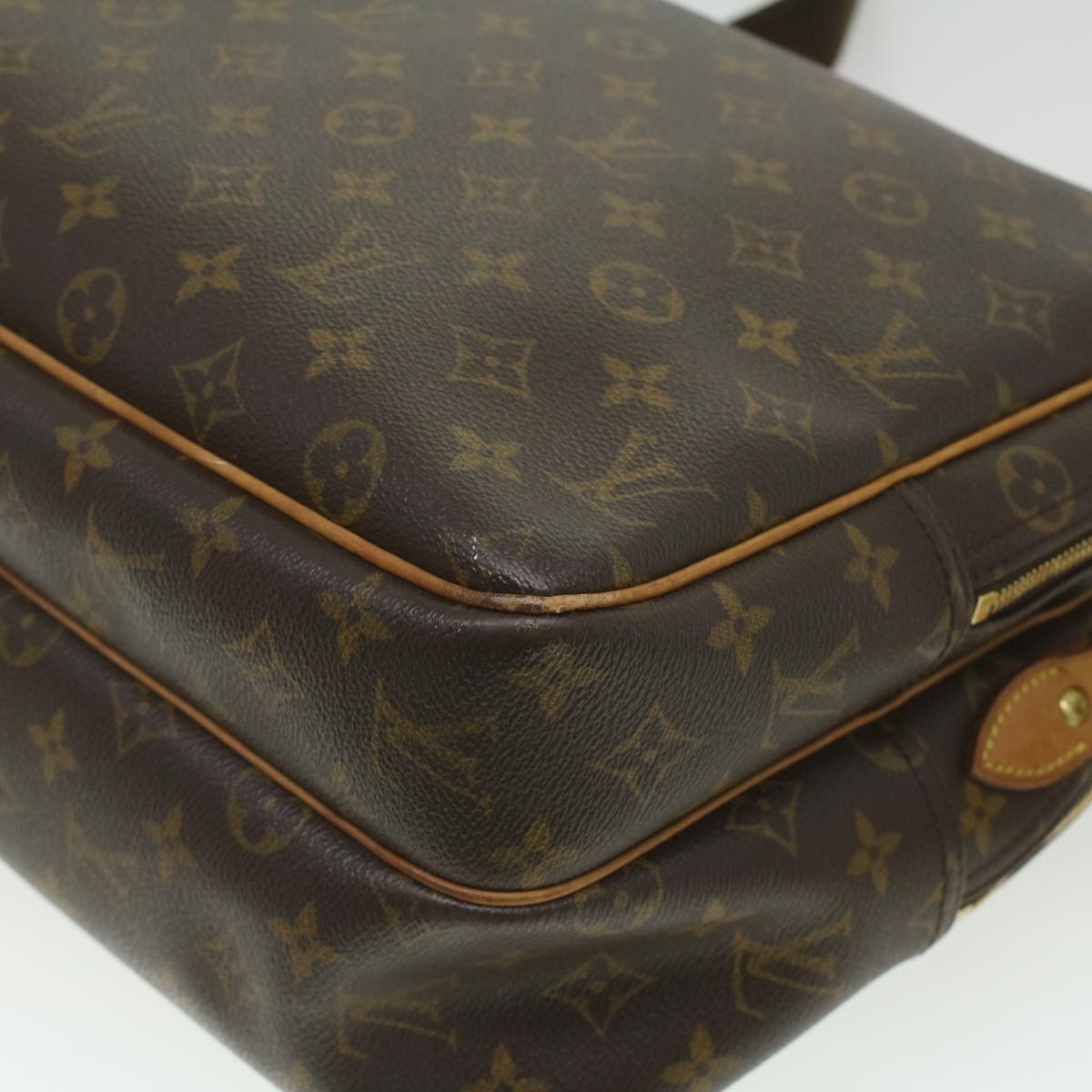 LOUIS VUITTON Monogram Reporter GM Shoulder Bag M45252 LV ro807