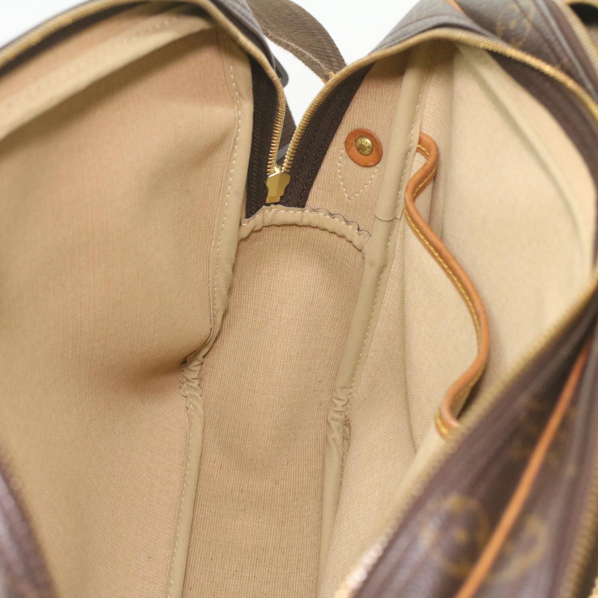 LOUIS VUITTON Monogram Reporter GM Shoulder Bag M45252 LV ro807