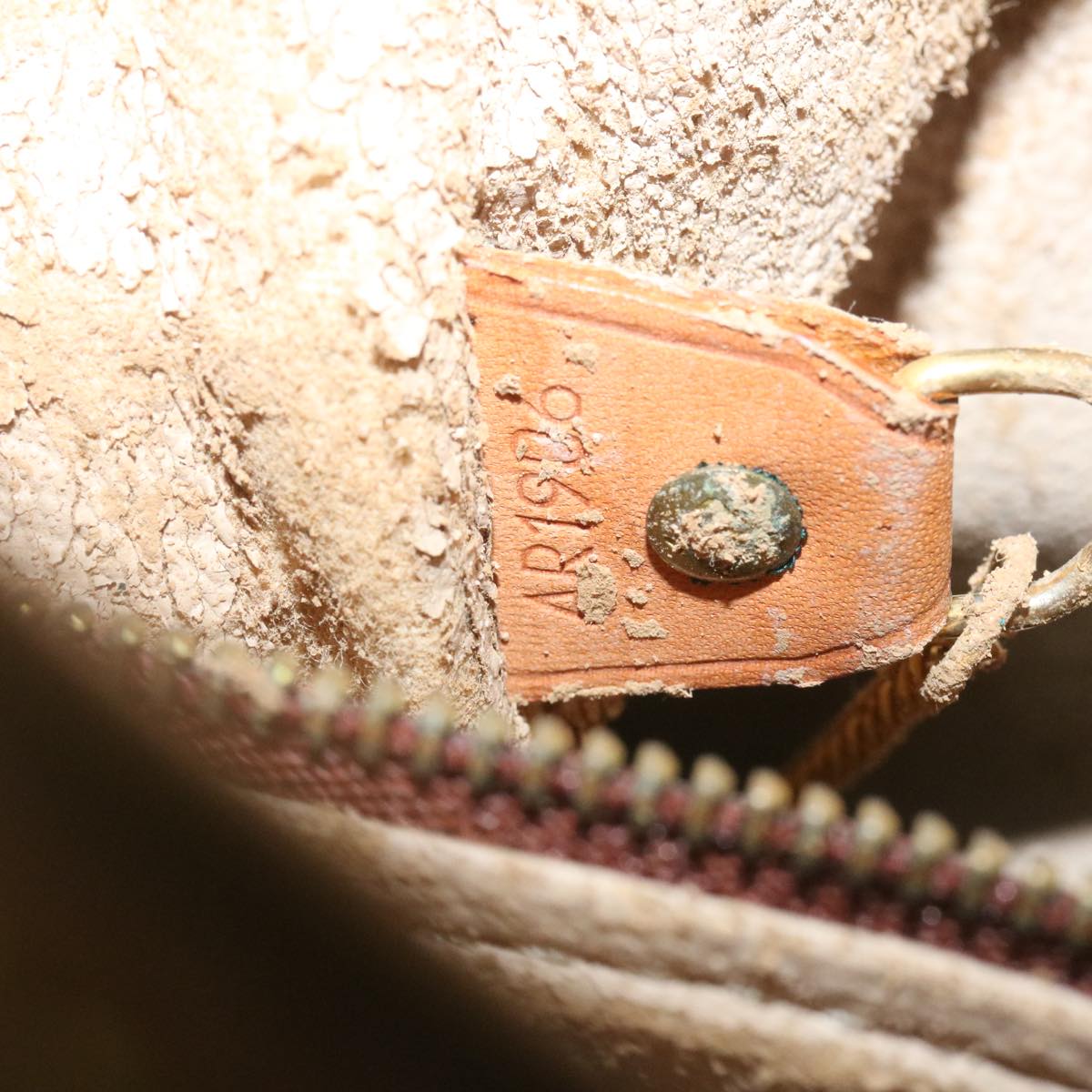LOUIS VUITTON Monogram Bucket GM Shoulder Bag M42236 LV rt005