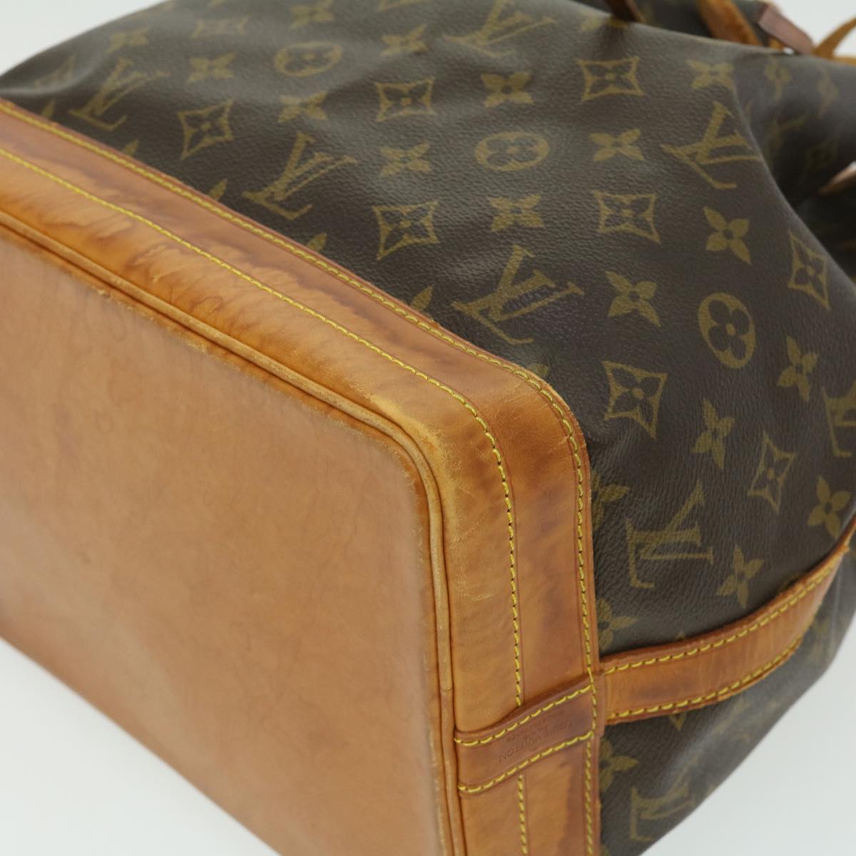 LOUIS VUITTON Monogram Noe Shoulder Bag M42224 LV rt046