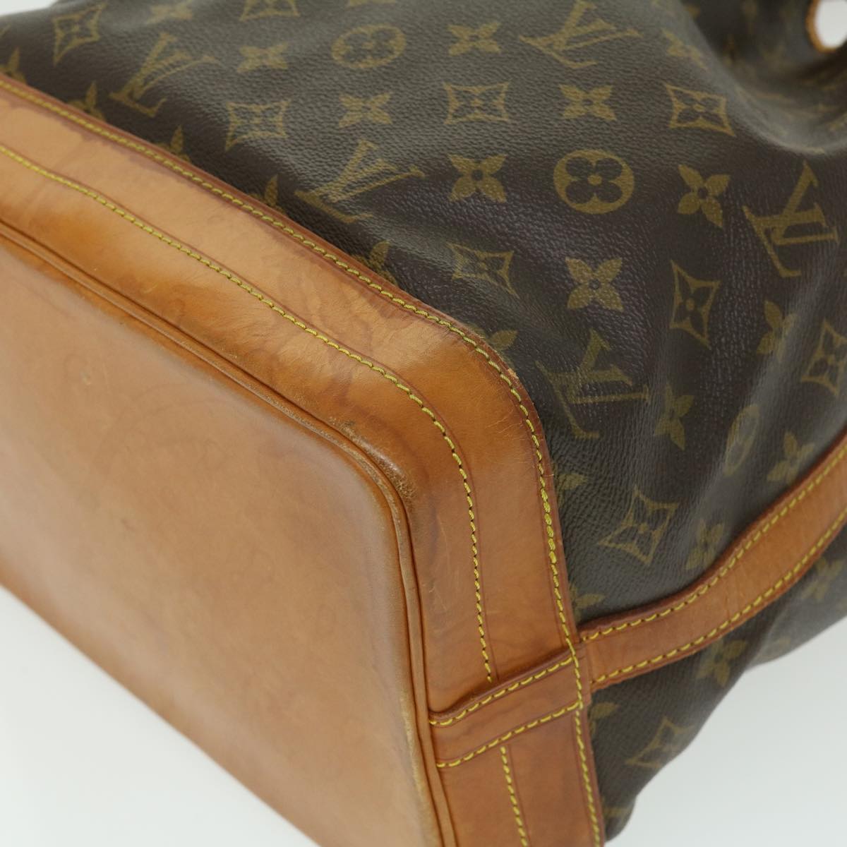 LOUIS VUITTON Monogram Noe Shoulder Bag M42224 LV rt046