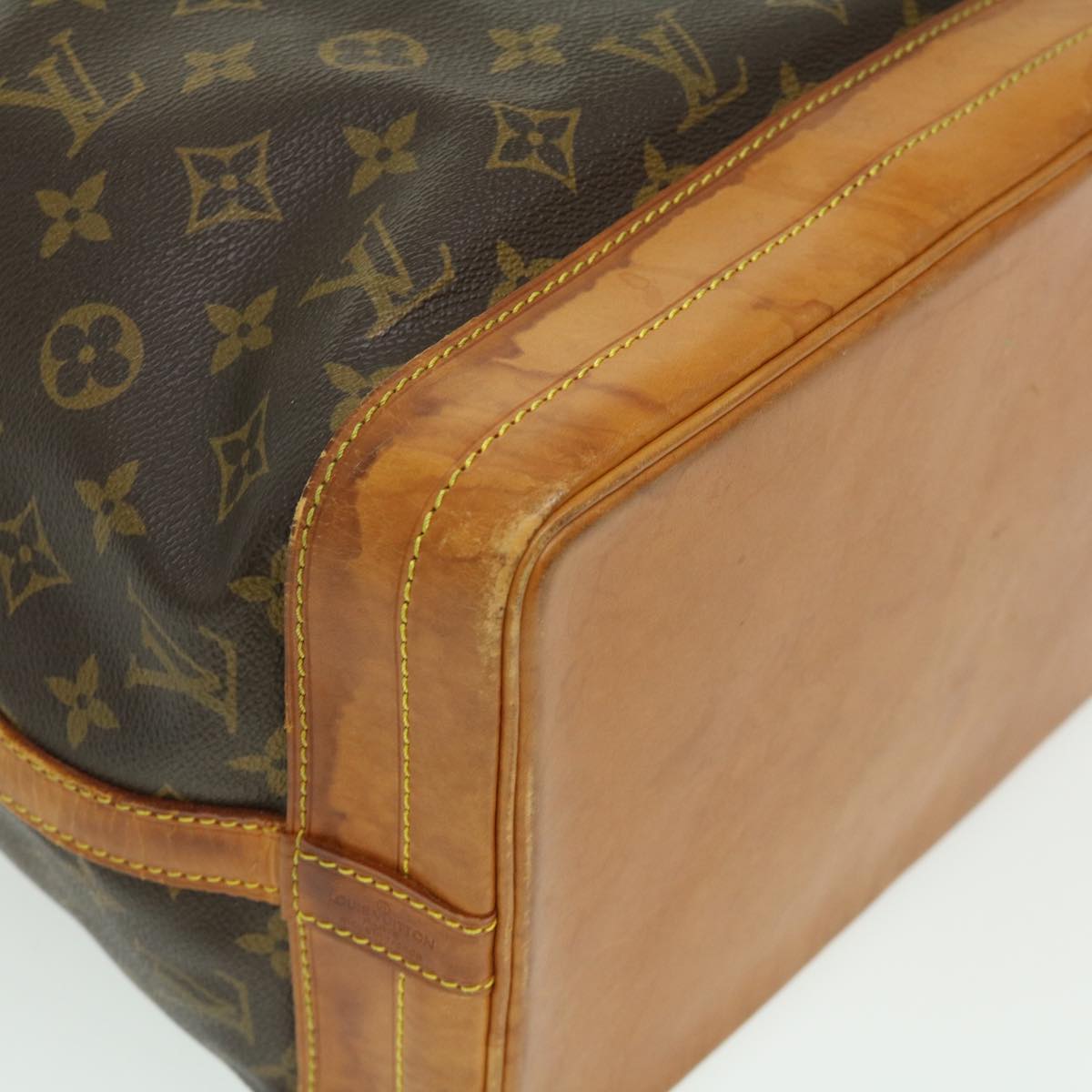 LOUIS VUITTON Monogram Noe Shoulder Bag M42224 LV rt046
