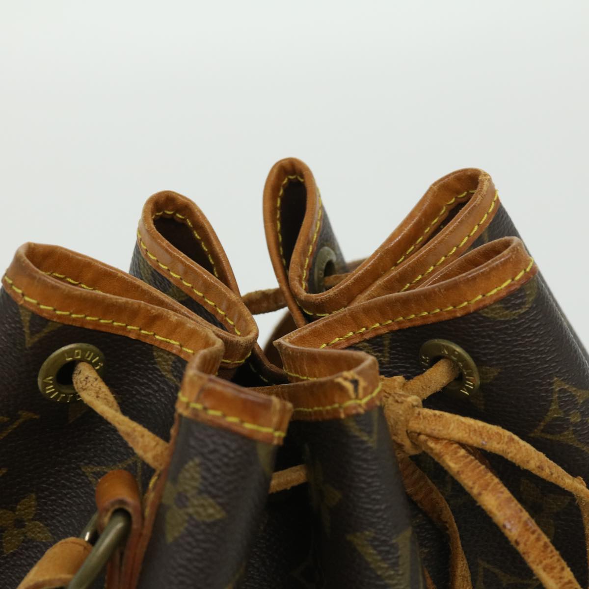 LOUIS VUITTON Monogram Noe Shoulder Bag M42224 LV rt046