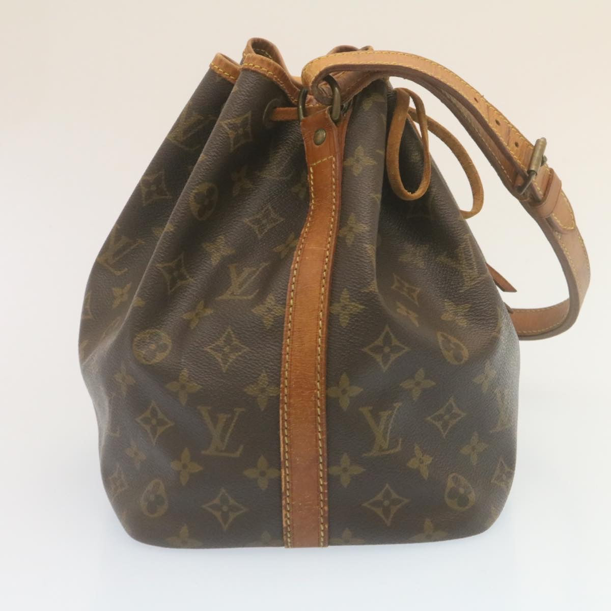 LOUIS VUITTON Monogram Petit Noe Shoulder Bag M42226 LV rz104