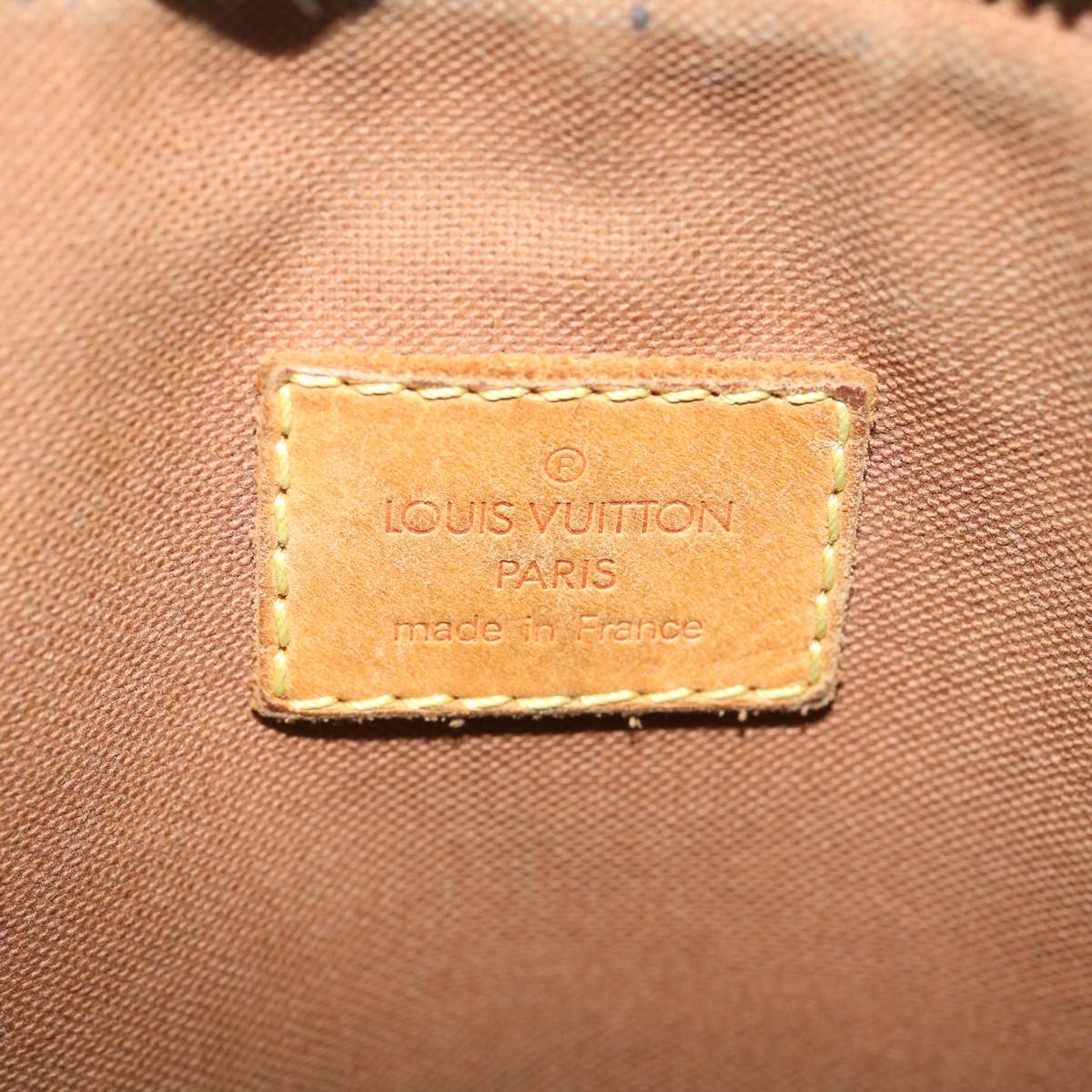 LOUIS VUITTON Monnogram Pochette Bosphore Shoulder Bag M40044 LV rz238