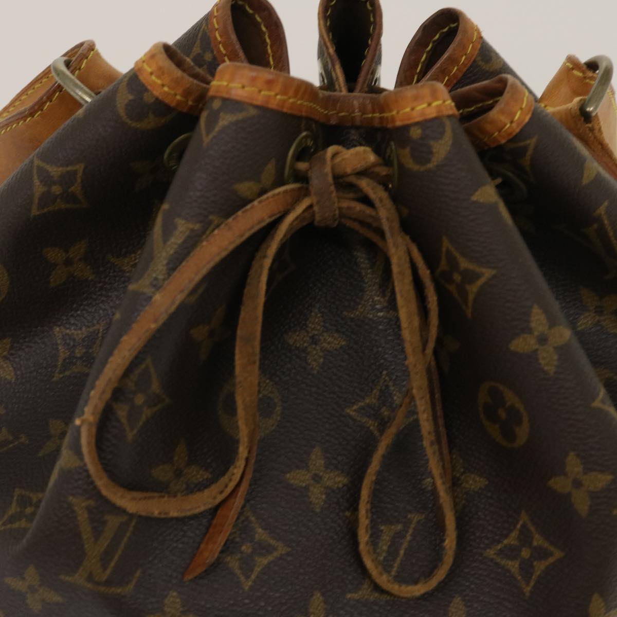LOUIS VUITTON Monogram Noe Shoulder Bag M42224 LV rz327