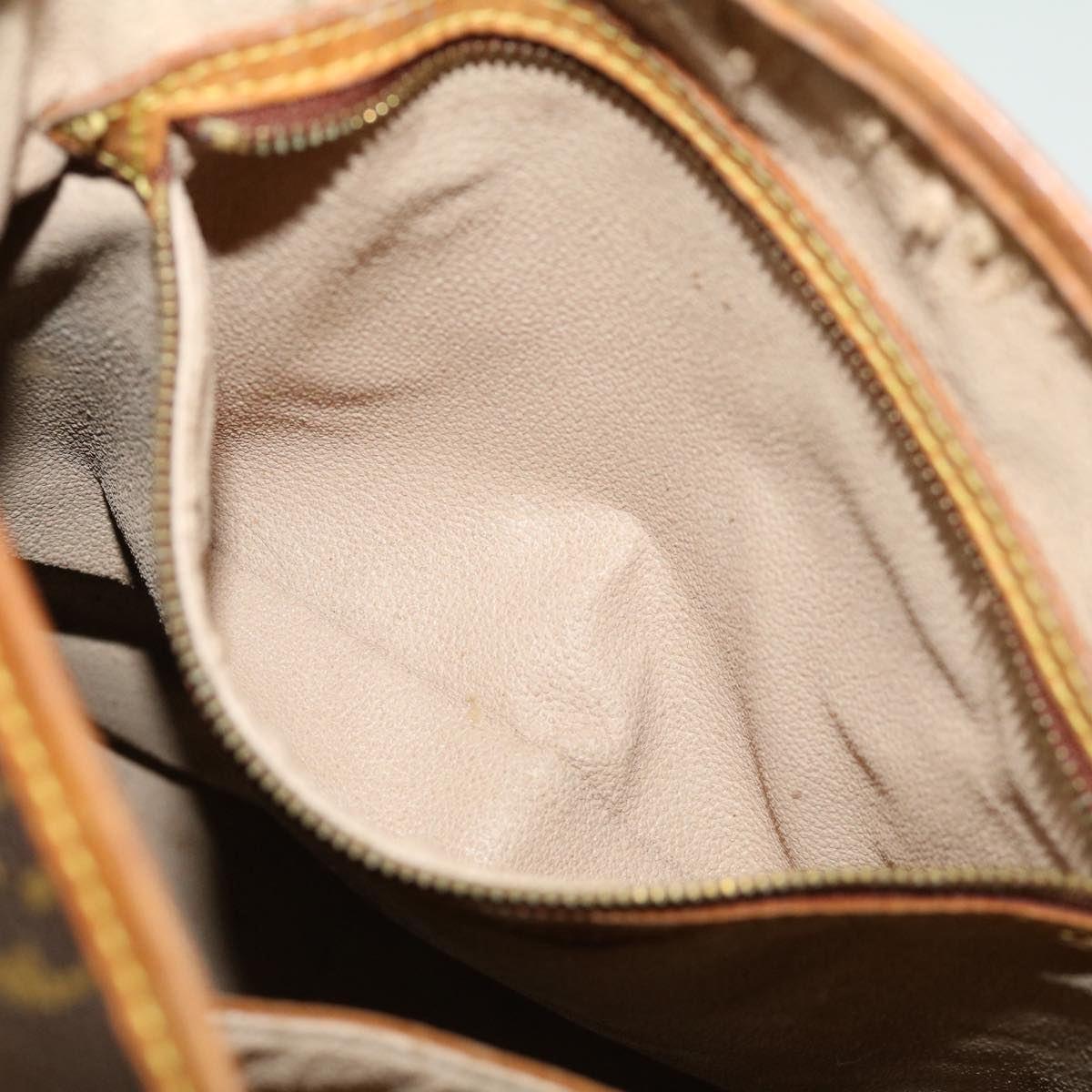 LOUIS VUITTON Monogram Bucket GM Shoulder Bag M42236 LV rz420