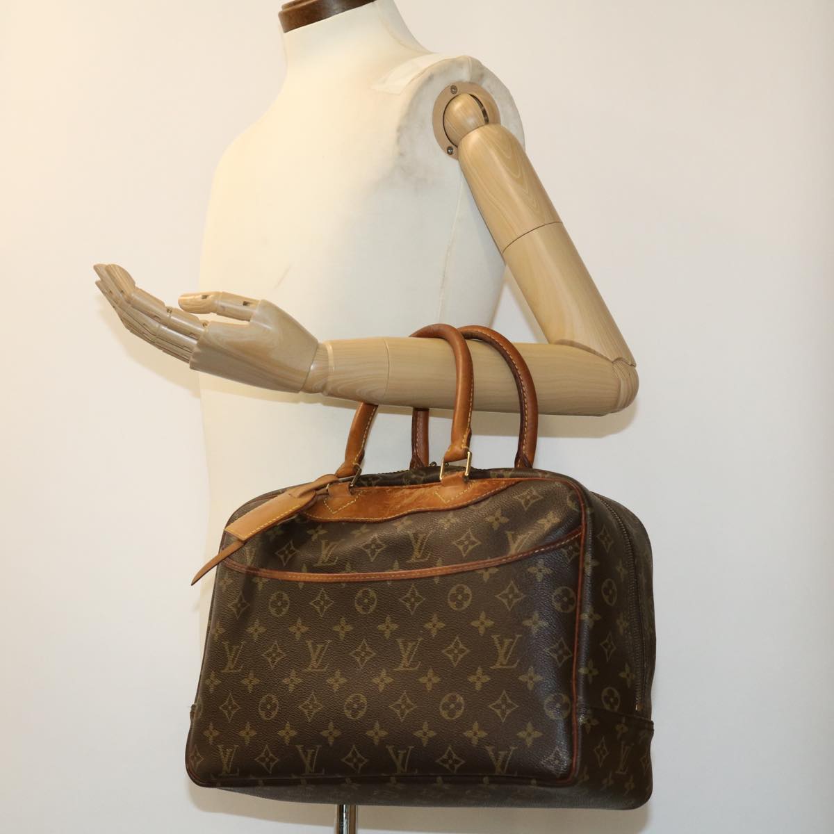 LOUIS VUITTON Monogram Deauville Hand Bag M47270 LV rz431