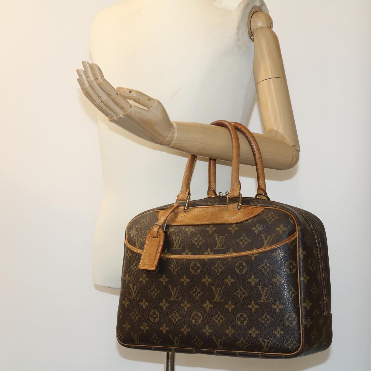 LOUIS VUITTON Monogram Deauville Hand Bag M47270 LV rz467