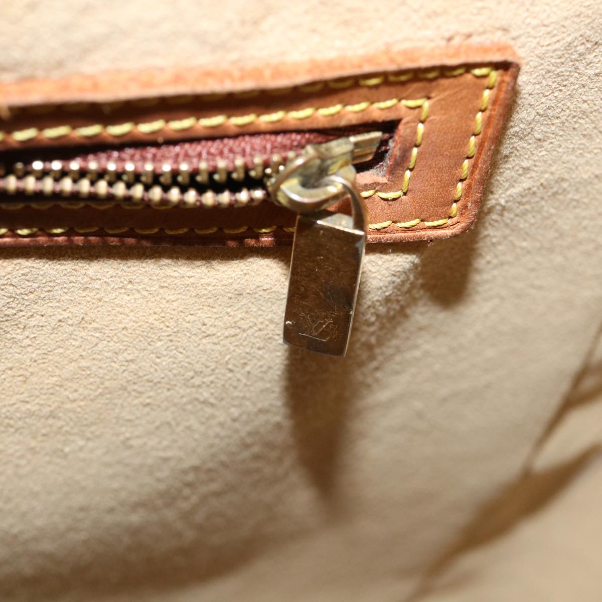 LOUIS VUITTON Monogram Looping GM Shoulder Bag M51145 LV rz498