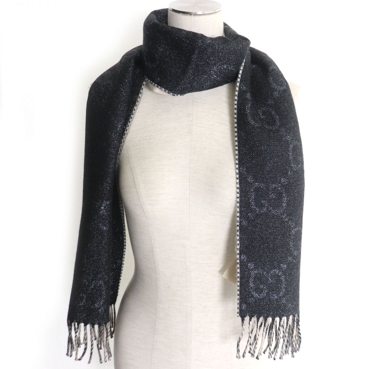 Luxury Gucci Trending 2025 GG Metallic Wool Jacquard Scarf