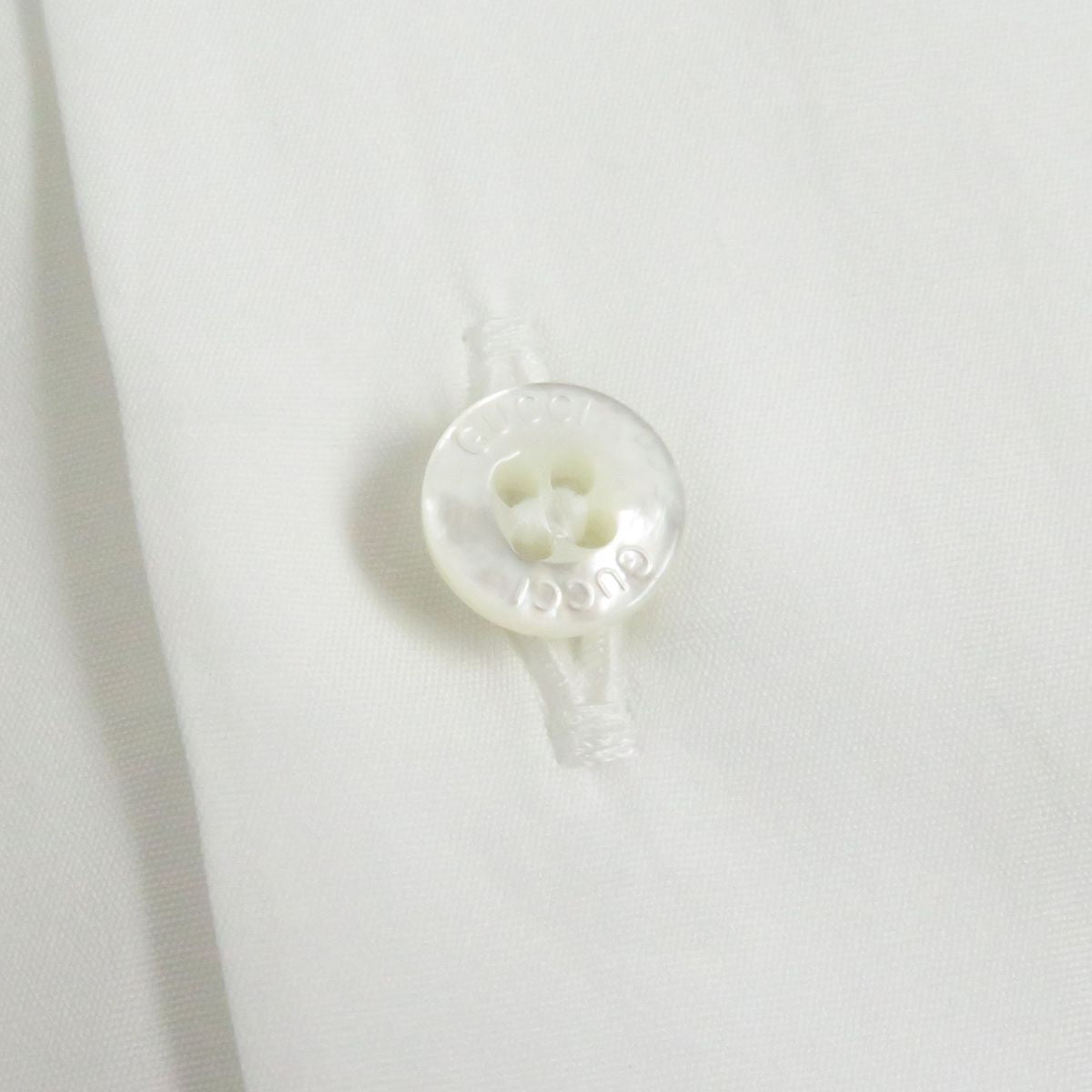 Luxury Gucci Trending 2025 Logo Button Cotton Poplin Shirt White