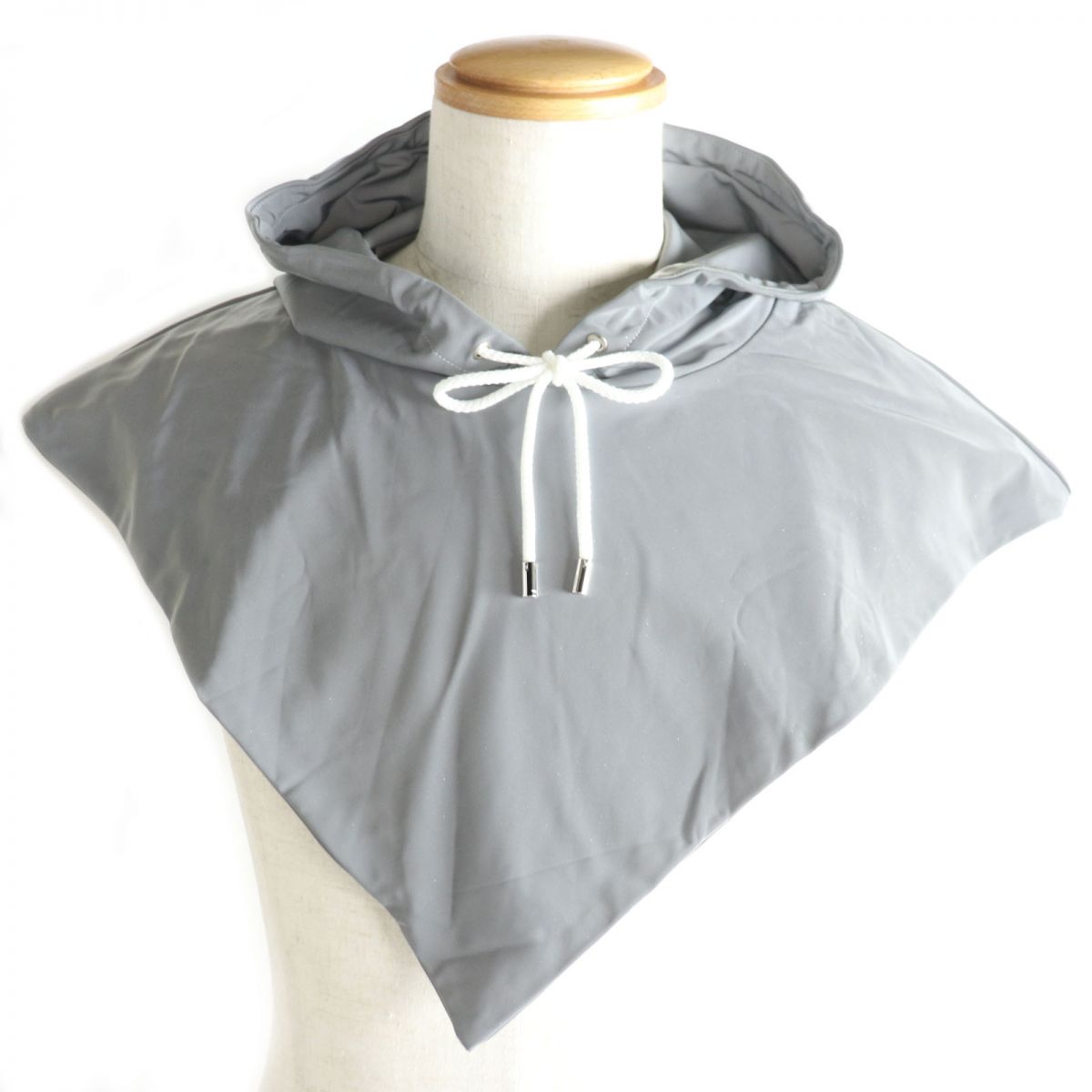Luxury Gucci Trending 2025 Web Line Reflective Hood Silver M Jacket