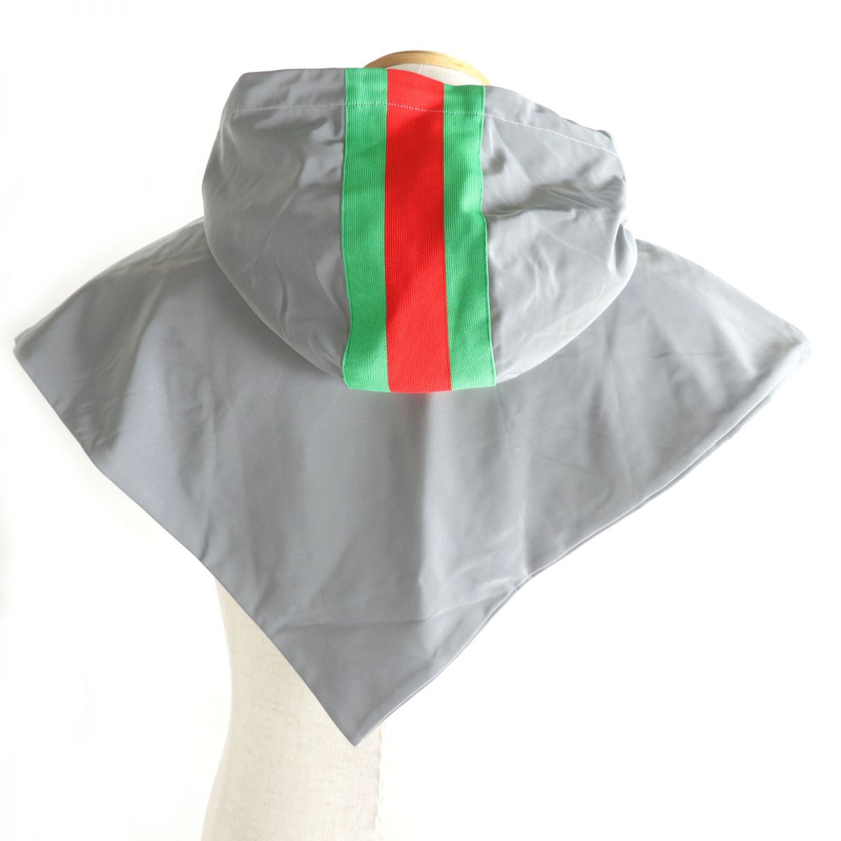Luxury Gucci Trending 2025 Web Line Reflective Hood Silver M Jacket
