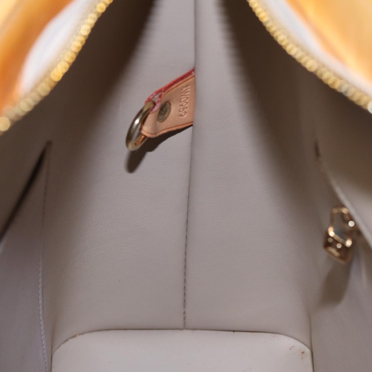 LOUIS VUITTON Monogram Vernis Houston Hand Bag Beige M91004 LV tb1136