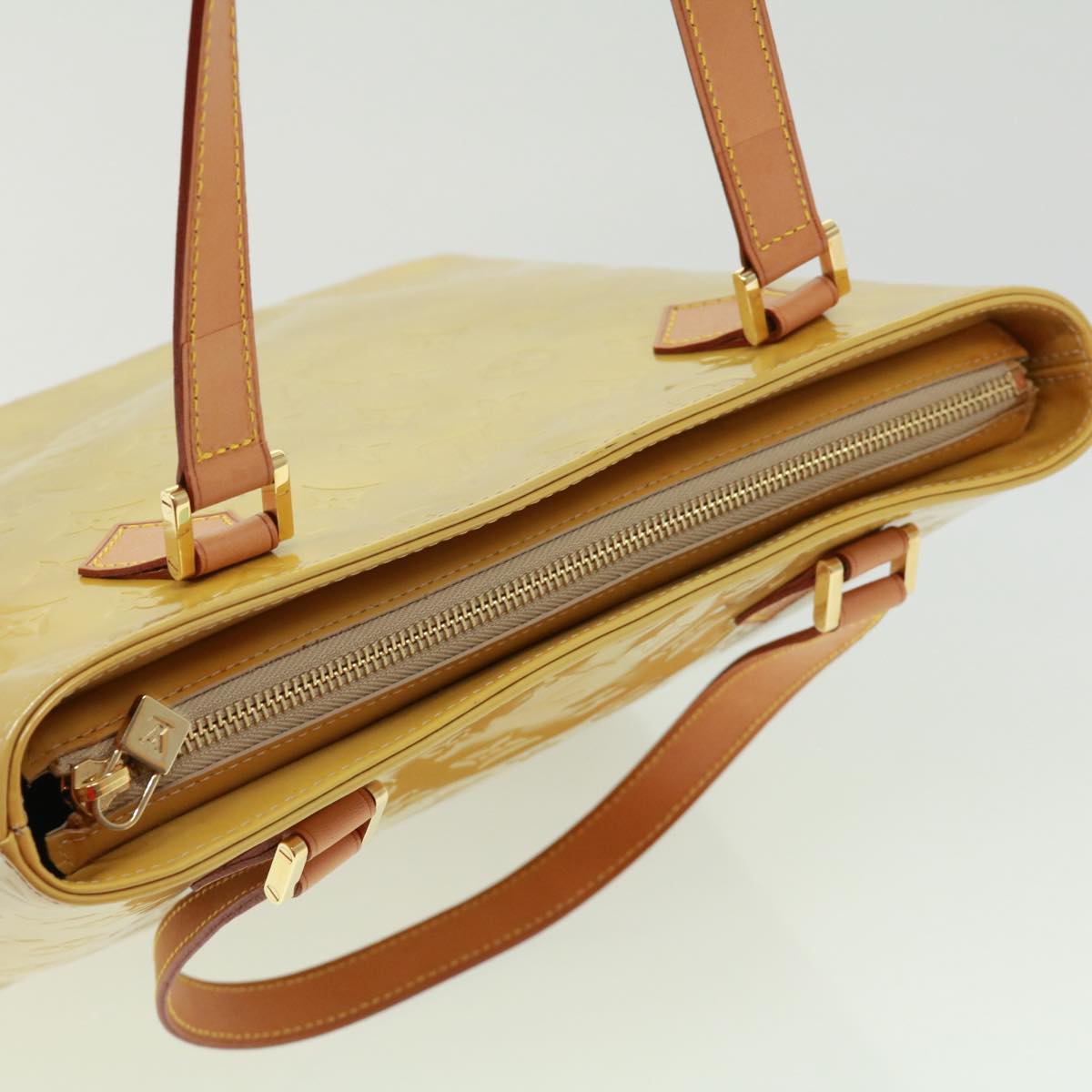 LOUIS VUITTON Monogram Vernis Houston Hand Bag Beige M91004 LV tb256