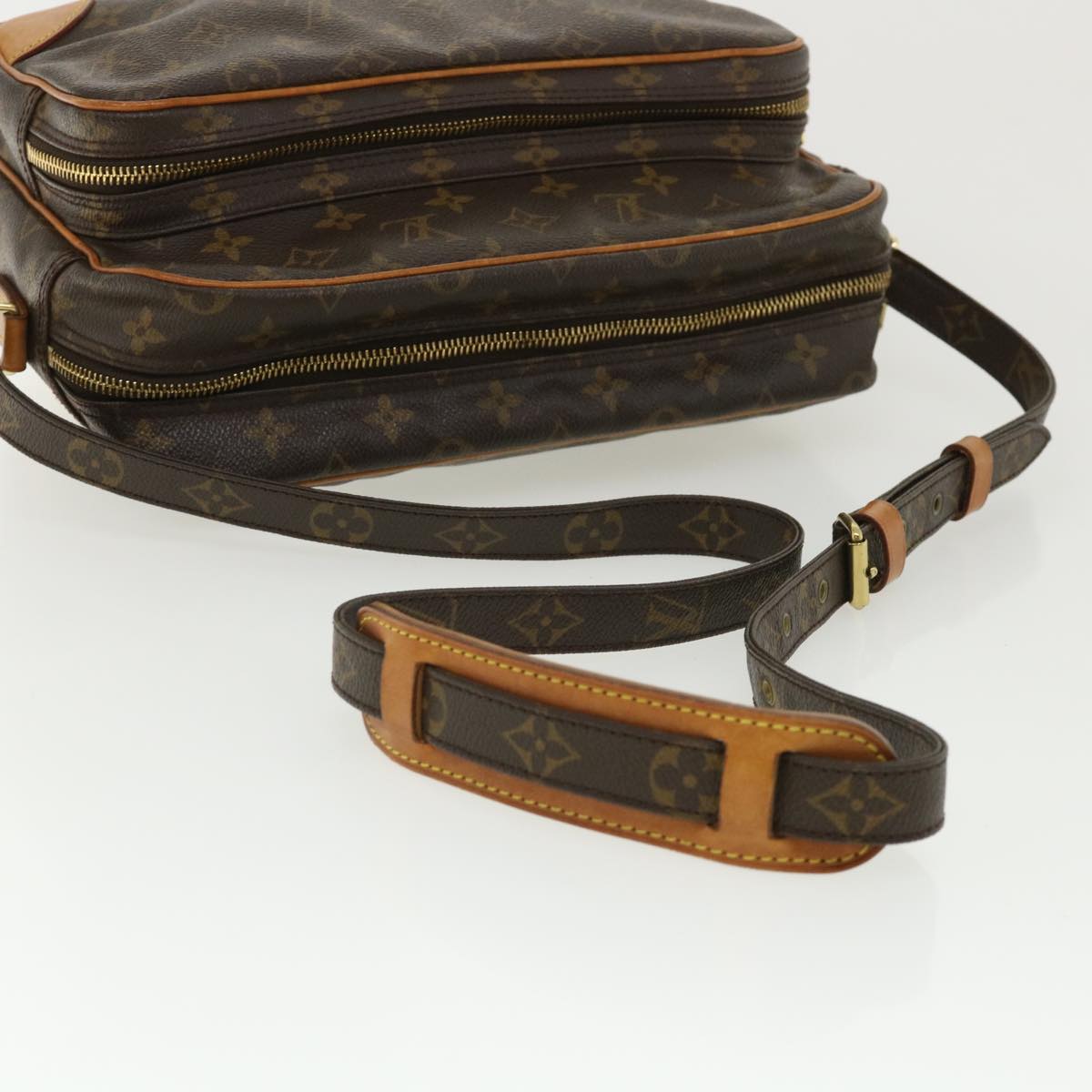 LOUIS VUITTON Monogram Nile Shoulder Bag M45244 LV tb403